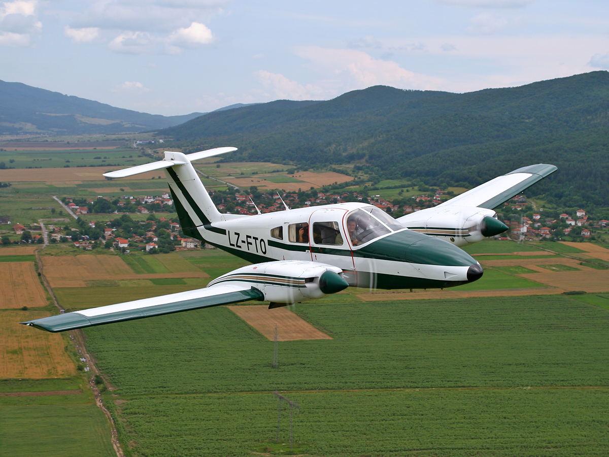 Piper PA-44-180 Seminole